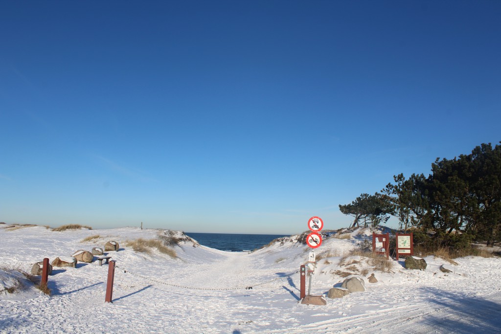 Liseleje Beach. Main entrance to bea