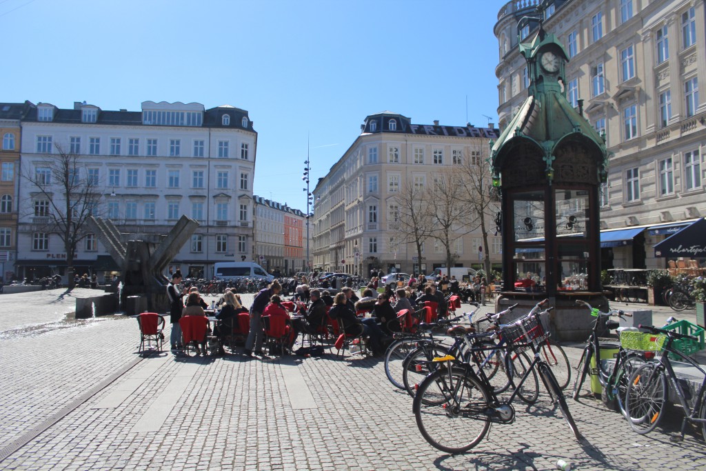 Sct. Hans Torv - the most popular square in Quarter Nørrebro