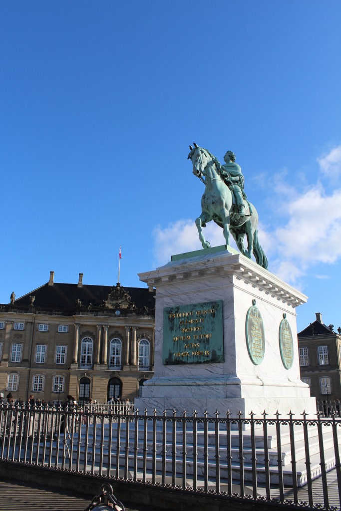 Amalienborg Royal Palaces. View to equasterien state by King Frederik 5 by sculpture Saly 1770. Photo 22. february 2018 by Erik K Abrahamsen.
